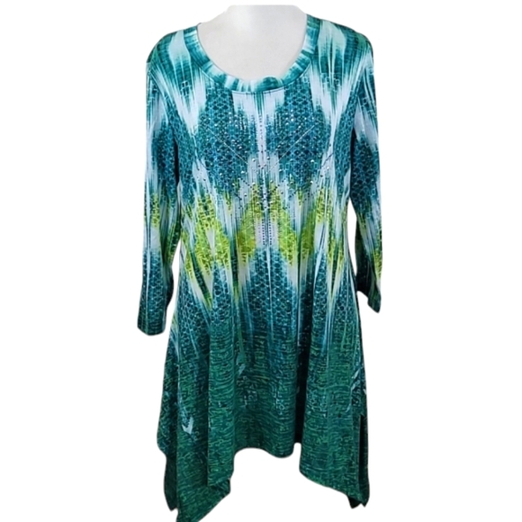 One World Live and Let Live Top Green Asymmetrical Beaded Studded Half Sleeves - Picture 1 of 11